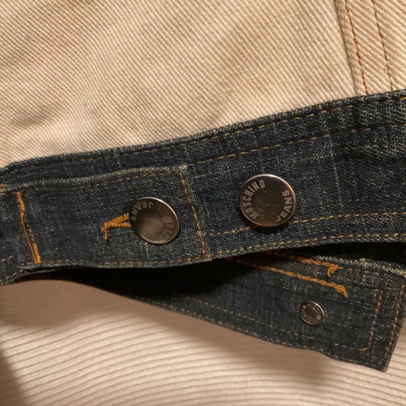 *Rare* Authentic Moschino Jeans Denim Jacket - Picture 5 of 5